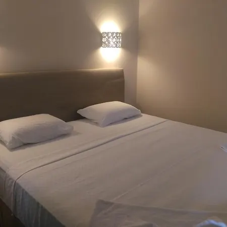Aparthotel Dasis 3*