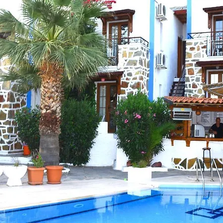 Dasis Lejlighedshotel 3*